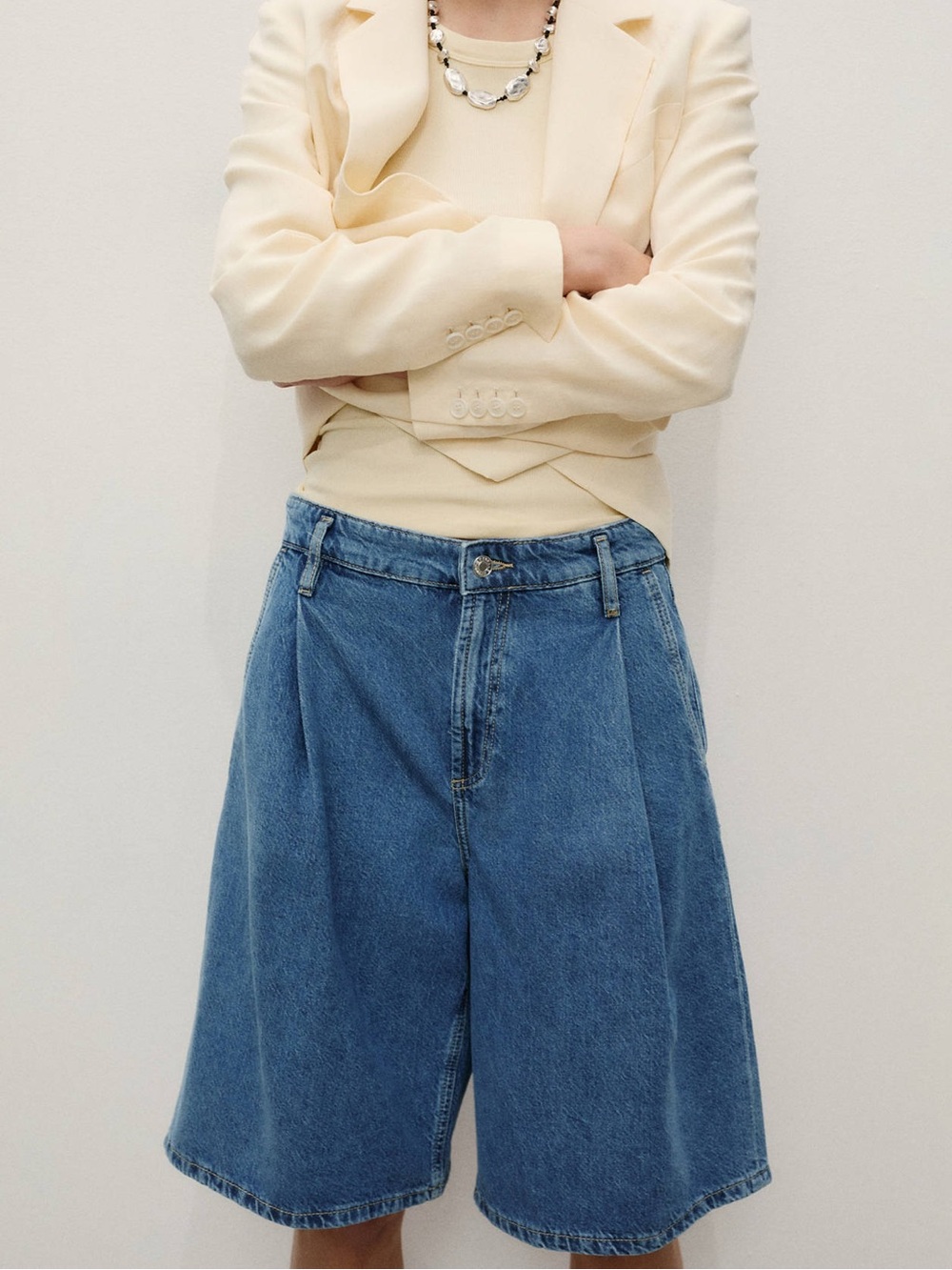 Mango Mid-Rise Pleated Denim Bermudas in Blue